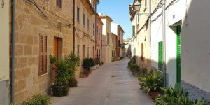 Beitragsbild des Blogbeitrags Alcudia Mallorca nach Formentor und Es Colomor – Ein Tag im Norden Mallorcas