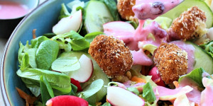 Beitragsbild des Blogbeitrags Salat mit gebackenem Bergbaron
