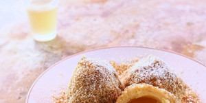 Beitragsbild des Blogbeitrags betrunkene Marillenknödel