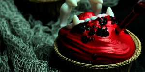 Beitragsbild des Blogbeitrags Crimson Kiss