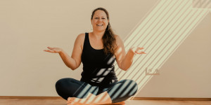 Beitragsbild des Blogbeitrags Kopf des Monats – Christine Stiessel von “Yogawege” 