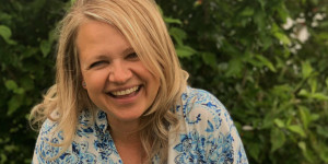 Beitragsbild des Blogbeitrags Cosima Michels – Mit Kommunikation und Planung durch den Mama-Alltag