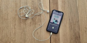 Beitragsbild des Blogbeitrags Meine Lieblingspodcasts für die Schwangerschaft