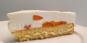 Beitragsbild des Blogbeitrags Männer backen - Topfenkuchen mit Früchten