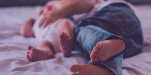 Beitragsbild des Blogbeitrags Der Unterschied zwischen Co-Sleeping und Bedsharing 