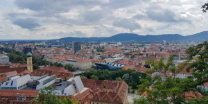 Beitragsbild des Blogbeitrags Schlossberg Graz // Märchenbahn // Schlossbergrutsche 