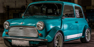 Beitragsbild des Blogbeitrags Oldtimer Austin Mini Cooper KFZ Technik HGC Carstyling 