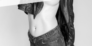 Beitragsbild des Blogbeitrags Erotic Art Topless Jeans Photography 