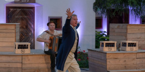 Beitragsbild des Blogbeitrags Brandluckner Huabn Theater Der Zerrissene