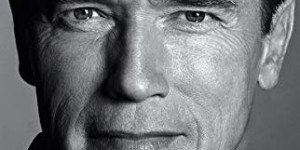 Beitragsbild des Blogbeitrags Total Recall: Die wahre Geschichte meines Lebens von Arnold Schwarzenegger