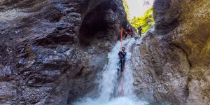 Beitragsbild des Blogbeitrags Canyoning Tirol in Austria – Beneath the Surface of the Kitzbühel Alpen 