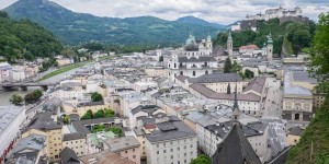 Beitragsbild des Blogbeitrags Why You Should Visit Salzburg, Austria – The Musical Metropolis Beyond Mozart & The Sound of Music