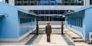 Beitragsbild des Blogbeitrags Visit the DMZ in North Korea and South Korea – The Story From Both Sides 