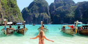 Beitragsbild des Blogbeitrags Visiting The Beach Film Set in Thailand – Maya Bay Reopens, Responsibly 