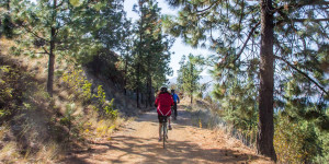 Beitragsbild des Blogbeitrags Journey to 1915 – Cycling the Kettle Valley Railway Trail in British Columbia