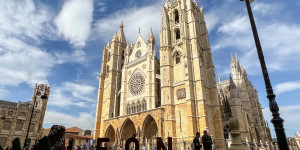 Beitragsbild des Blogbeitrags Things to Do in León, Spain – Tracing Empire, Kingdom and Camino 