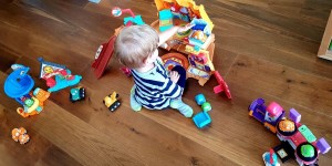 Beitragsbild des Blogbeitrags VTech Tut Tut Cory Flitzer Spielsets – passend zur Netflix-Serie