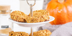 Beitragsbild des Blogbeitrags Gesunde vegane Kürbis-Cookies