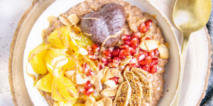 Beitragsbild des Blogbeitrags Lebkuchen-Porridge mit Orange 