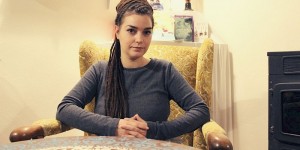 Beitragsbild des Blogbeitrags Interview mit Autorin Cornelia Travnicek
