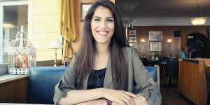 Beitragsbild des Blogbeitrags Interview mit Pianistin Dorothy Khadem-Missagh