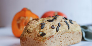 Beitragsbild des Blogbeitrags Schnelles Kürbisbrot