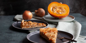 Beitragsbild des Blogbeitrags Kürbis-Zwiebel-Quiche