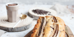 Beitragsbild des Blogbeitrags Bananenbrot mit Schokolade