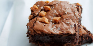 Beitragsbild des Blogbeitrags Fudgy Schokobrownies 