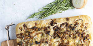 Beitragsbild des Blogbeitrags Sauerteig Focaccia