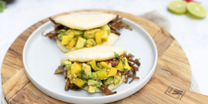 Beitragsbild des Blogbeitrags Pulled Banana Bao Burger