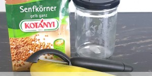 Beitragsbild des Blogbeitrags Easy-peasy selbst gemacht: Senfgurken aus dem Garten 