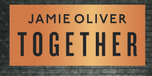 Beitragsbild des Blogbeitrags Buchrezension Jamie Olivers Together 