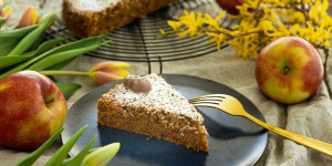 Beitragsbild des Blogbeitrags Karotten-Kuchen vegan