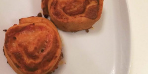 Beitragsbild des Blogbeitrags Pizzaschnecken | Rezept für leckere Pizza-Happen