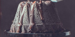 Beitragsbild des Blogbeitrags Brickstreet Schokoladendröhnung – Schokogugelhupf 