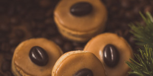 Beitragsbild des Blogbeitrags Mokka Kekse – das Weihnachtskeksrezept für Kaffeefans
