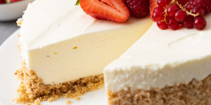 Beitragsbild des Blogbeitrags No Bake Cheesecake – die perfekte Torte ohne Backen