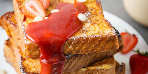 Beitragsbild des Blogbeitrags French Toast – besser hat altes Brot noch nie geschmeckt