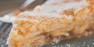 Beitragsbild des Blogbeitrags Apfelkuchen mit Mürbteig