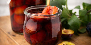 Beitragsbild des Blogbeitrags Einwecken – saisonales Obst, das ganze Jahr