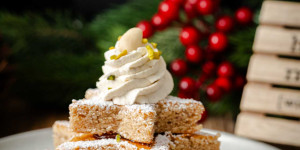 Beitragsbild des Blogbeitrags Mandelsterne – weihnachtliches Dessert 