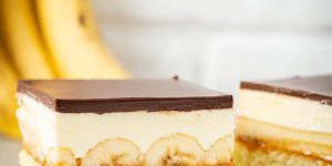 Beitragsbild des Blogbeitrags Bananenschnitten – cremiger Blechkuchenklassiker