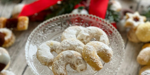 Beitragsbild des Blogbeitrags Omas köstliche Vanillekipferl
