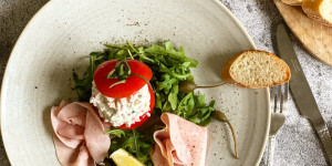 Beitragsbild des Blogbeitrags Kleine gefüllte Tomate kommen ganz gross raus