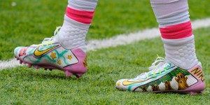Beitragsbild des Blogbeitrags Wenn NFL Spieler „Kirby“-Stollen tragen… und gewinnen! 
