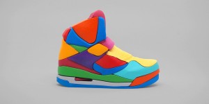 Beitragsbild des Blogbeitrags Das Jordan Flight 45 High 3D Puzzle ist die ideale Beschäftigungstherapie für jeden Sneakerhead! 