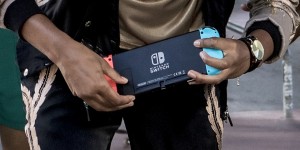 Beitragsbild des Blogbeitrags Das ist mein Nintendo Switch Survival Pack 