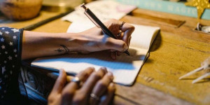 Beitragsbild des Blogbeitrags 5 Tipps gegen Schreibblockaden