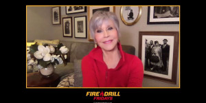 Beitragsbild des Blogbeitrags Fire Drill Freitag – Tag des Nachdenkens mit Jane Fonda |  Greenpeace USA 